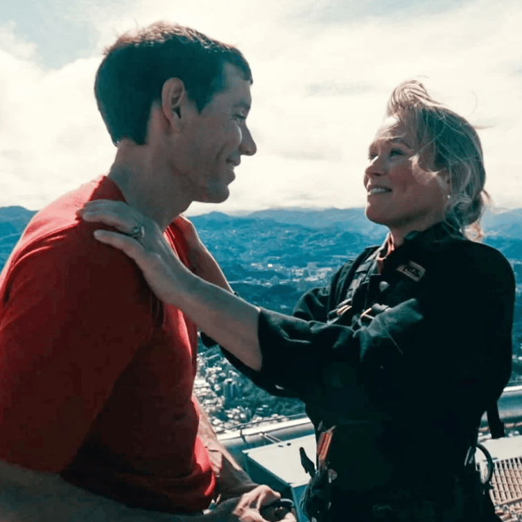 Sanni Honnold knew what she signed up for. - Mamamia