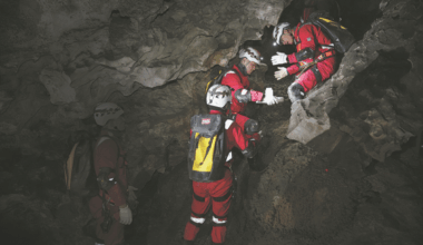 Chinese Astronauts Brave Underground Cave