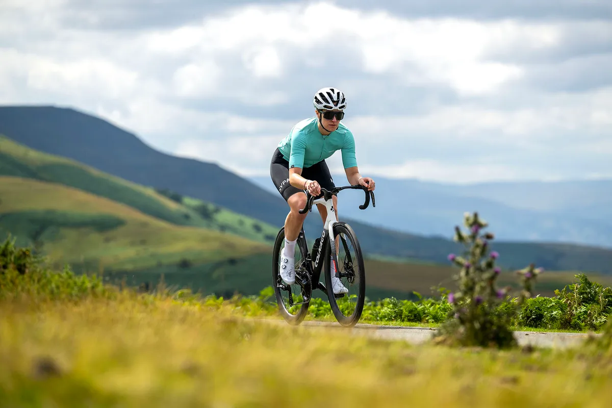 Female cyclist riding the Colnago Y1Rs aero road bike