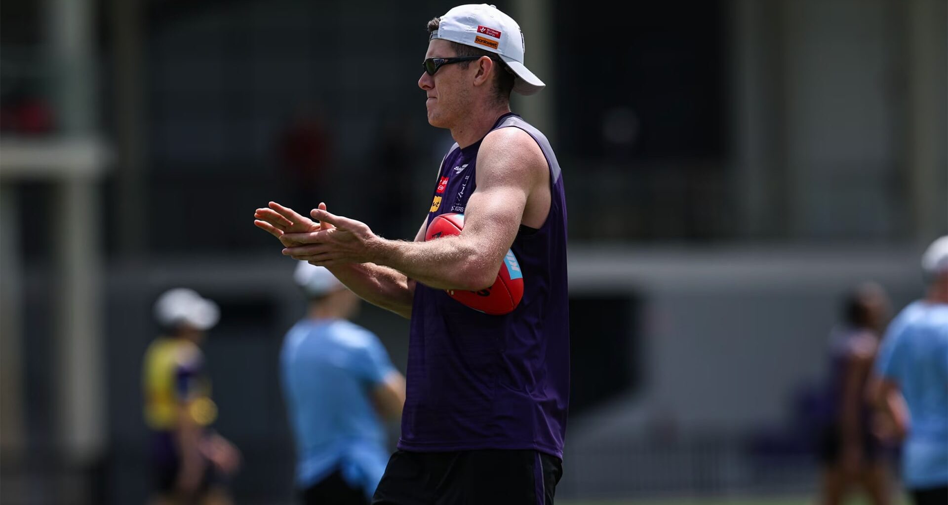 Cox adds firepower to Dockers' tall stocks