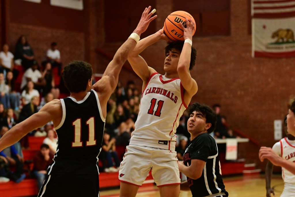 Boys' Basketball Roundup: Bishop Diego Defeats Foothill Tech 66-55 to Finish 8-0 in Tri-Valley League Play
