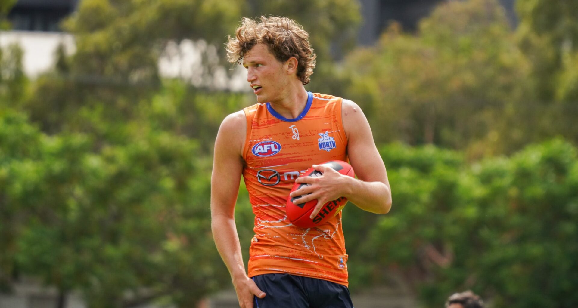 Forward stars as Roos go head-to-head in match sim