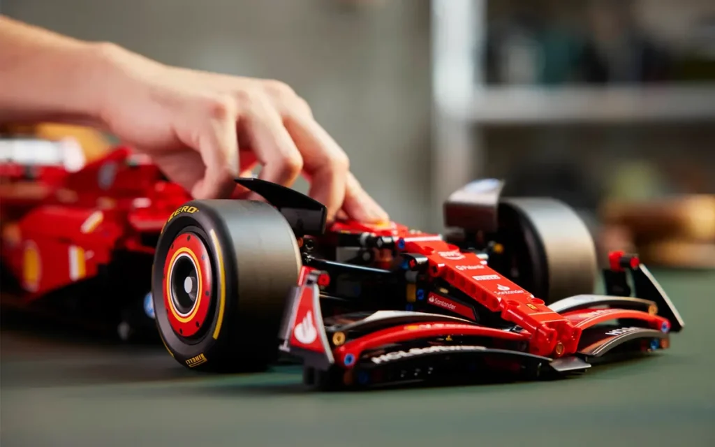 Ahead of the new F1 season, Supercar Blondie has highlighted the best gifts to get a Formula 1 superfan in 2026, including collectibles, apparel, and more
