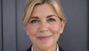 'SNL UK' Appoints Commissioning Exec Lisa Clark