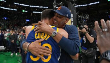 Steph, Dell Curry set NBA record for most combined games by father-son duo