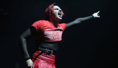 Hundreds of men snapped at Yungblud in Australia. Here’s why.