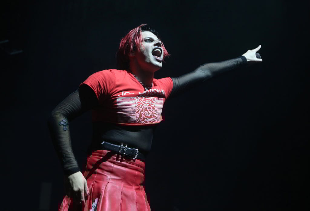 Hundreds of men snapped at Yungblud in Australia. Here’s why.