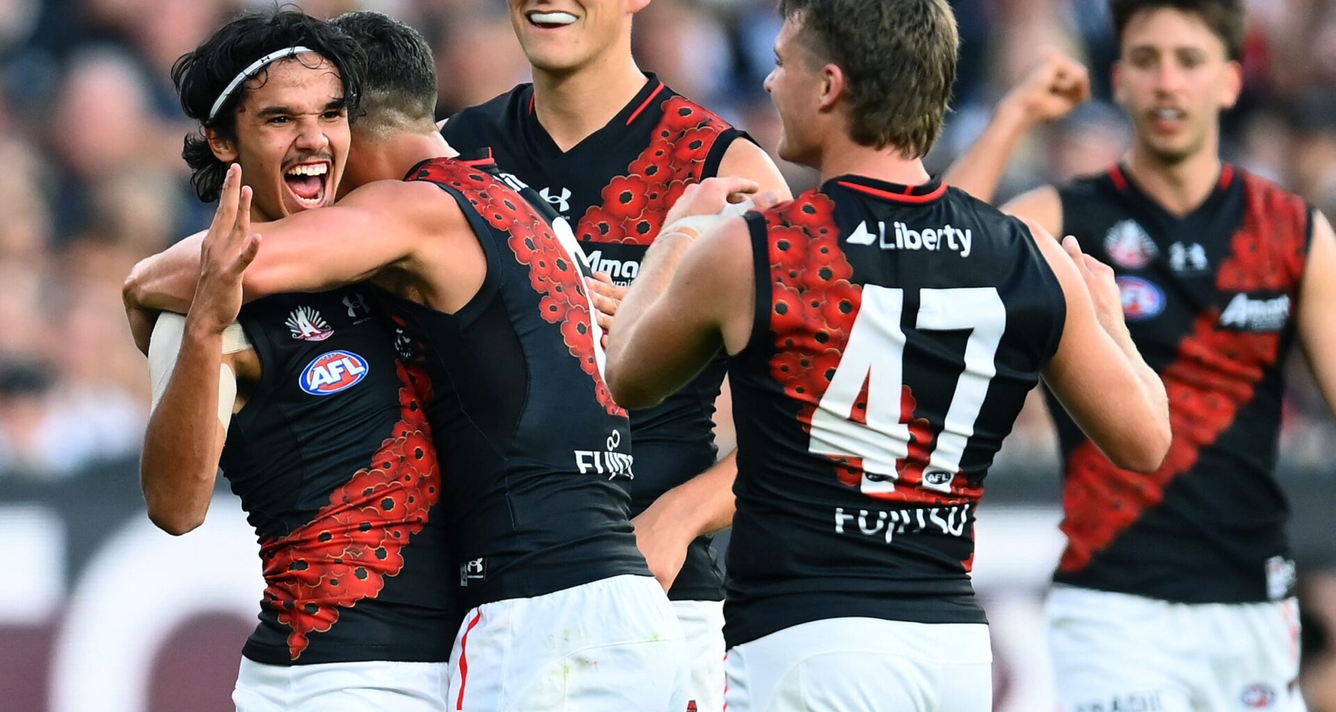 Ex-Bomber, unwanted Giant sign with Victorian club for 2026 - AFL News