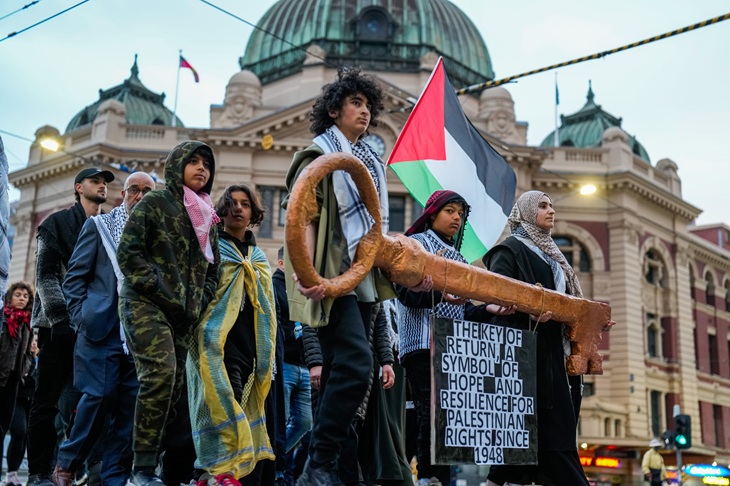 Make Sydney and Melbourne city-states