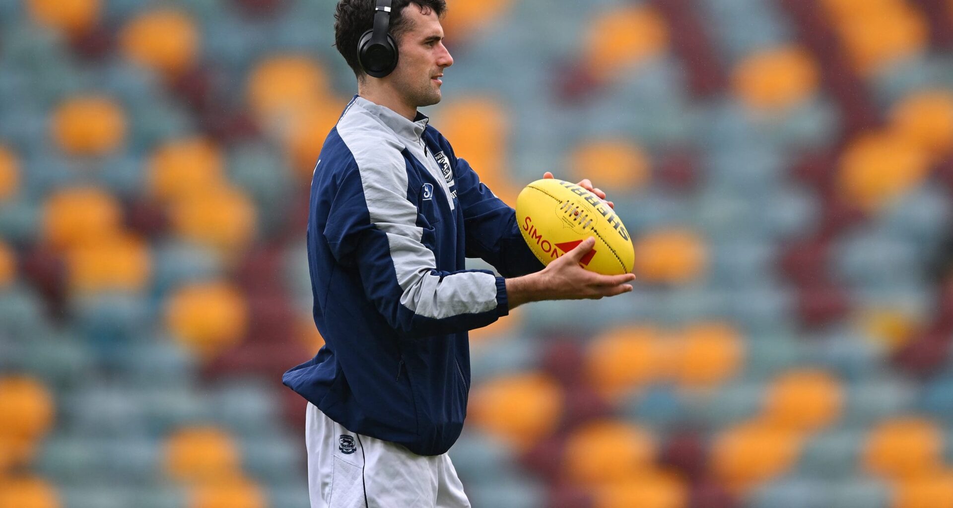 Cats utility to begin pre-season late under special considerations - AFL News