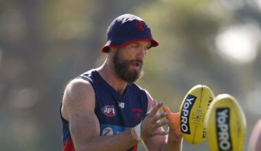 Melbourne skipper suffers setback - AFL News