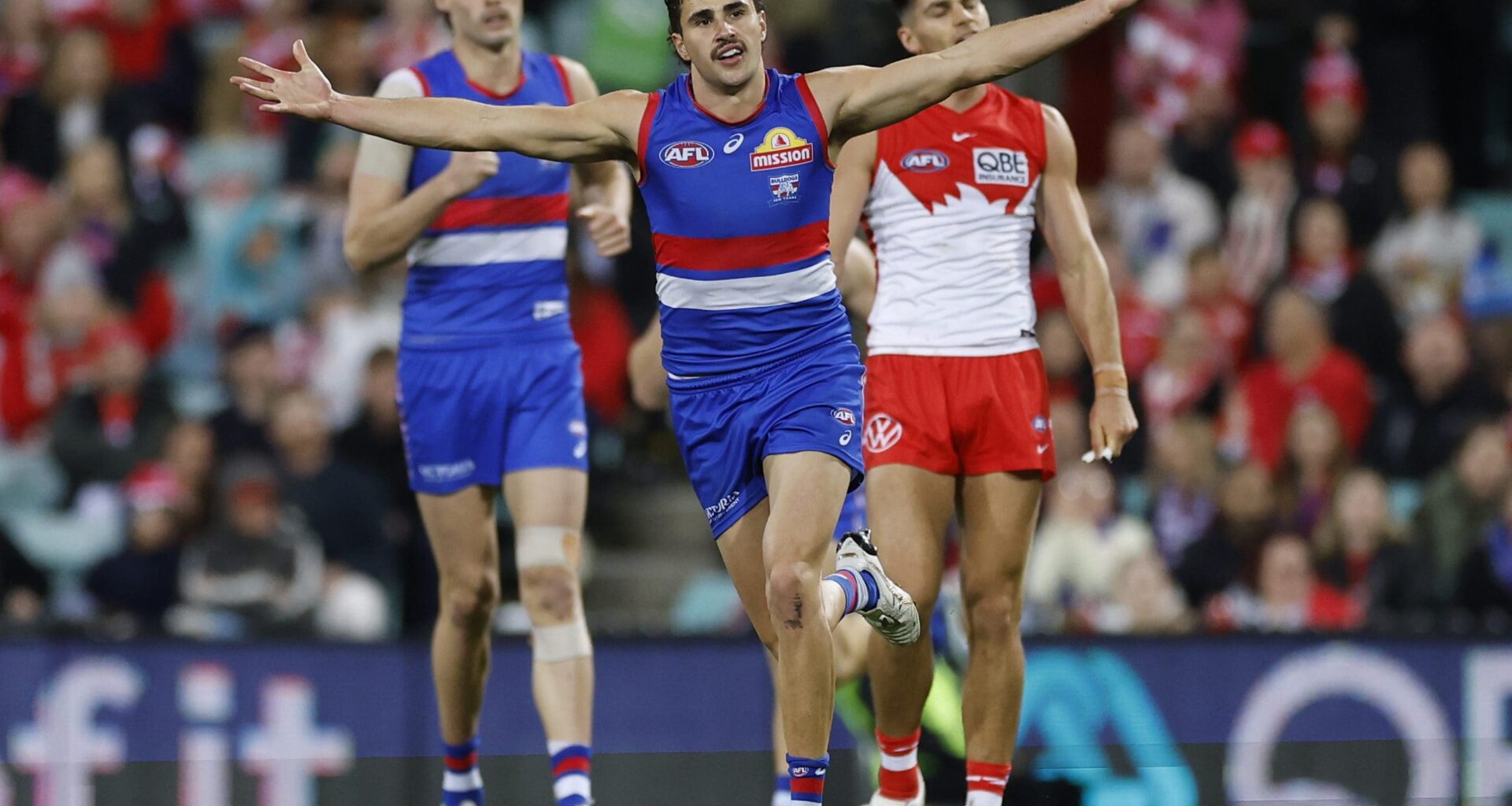 Emerging star re-signs at the Kennel - AFL News