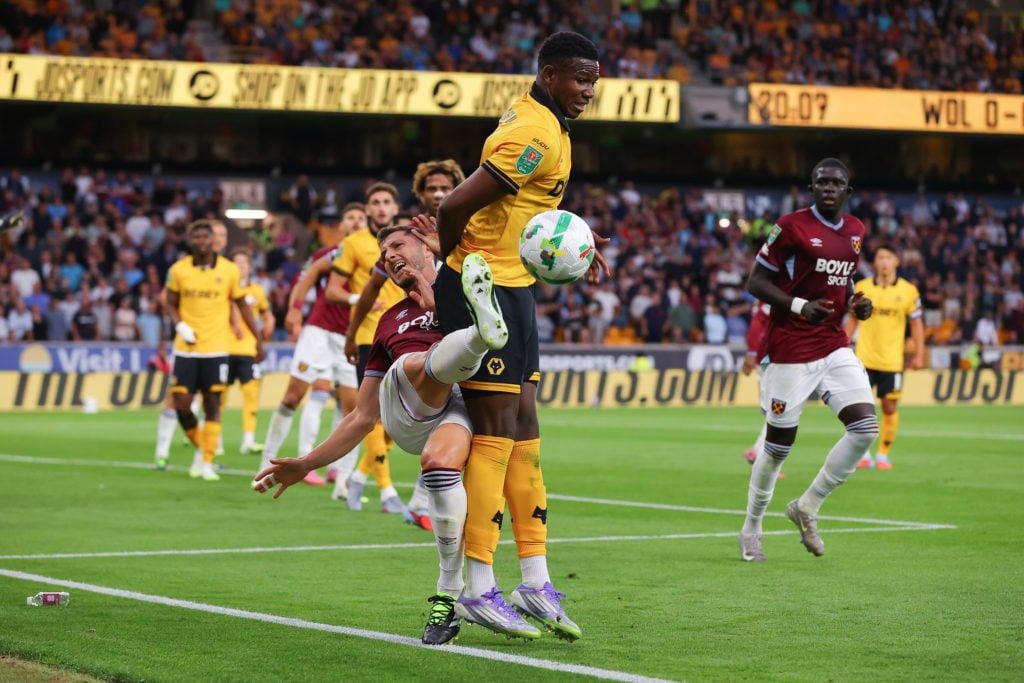 Guido Rodriguez during Wolverhampton Wanderers v West Ham United - Carabao Cup Second Round
