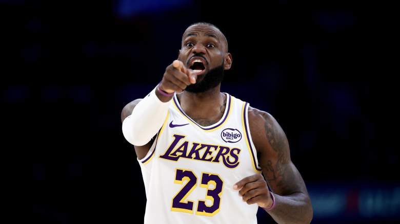 LeBron James, Los Angeles Lakers LeBron Lakers future, Lakers LeBron James trade rumors, LeBron James Cleveland Cavaliers trade return, Lakers trade rumors, Lakers trade targets, Luka Doncic, Austin Reaves, Lakers Lauri Markkanen trade rumors, Utah Jazz, Cleveland Cavaliers trade, Lakers top trade targets