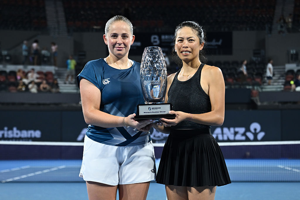Fourth time lucky for top seeds Hsieh/Ostapenko in doubles final