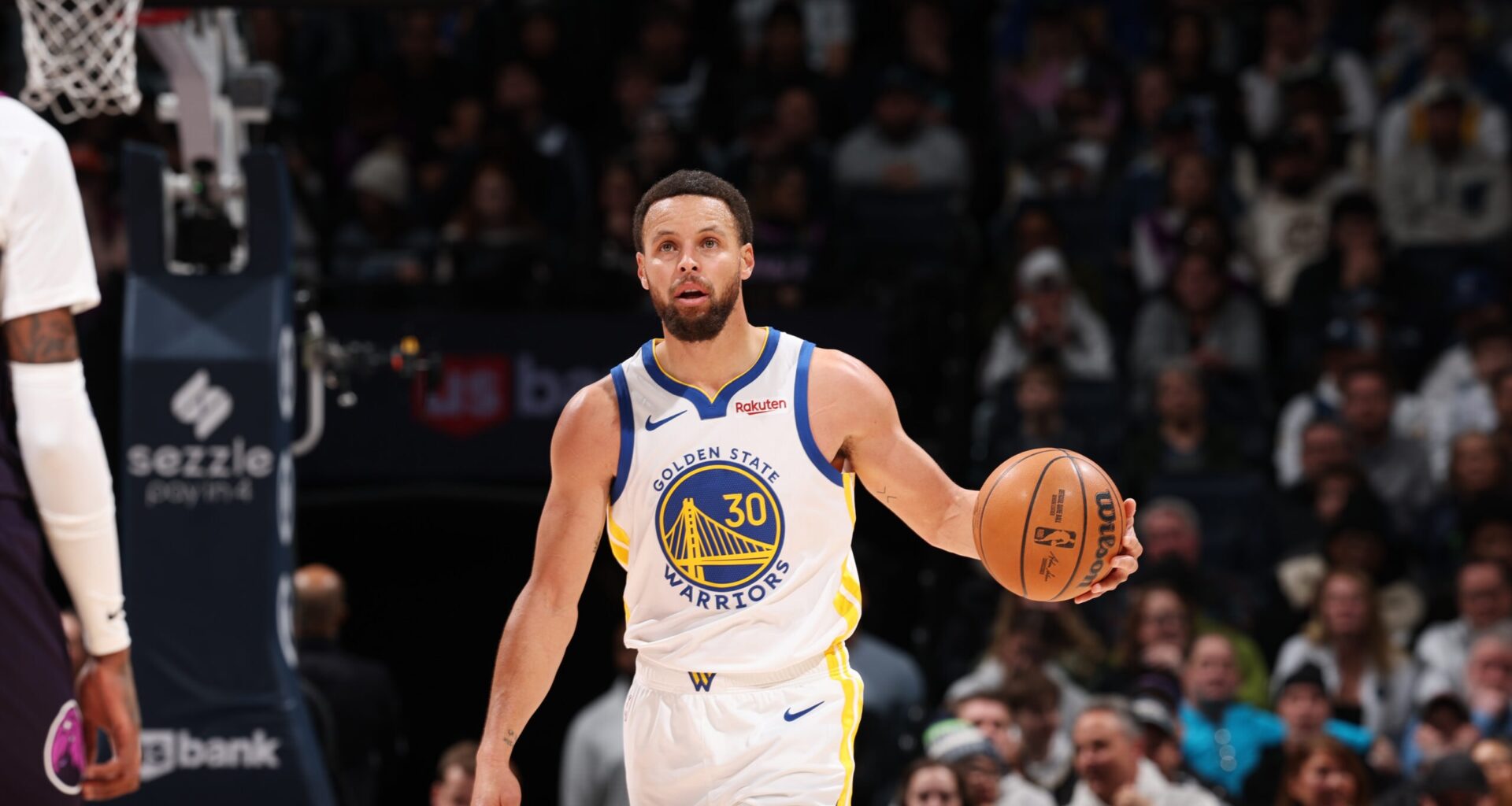 Stephen Curry passes Vince Carter for No. 22 on all-time scoring list