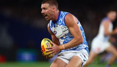 Calf strain delays Roos veteran's pre-season prep