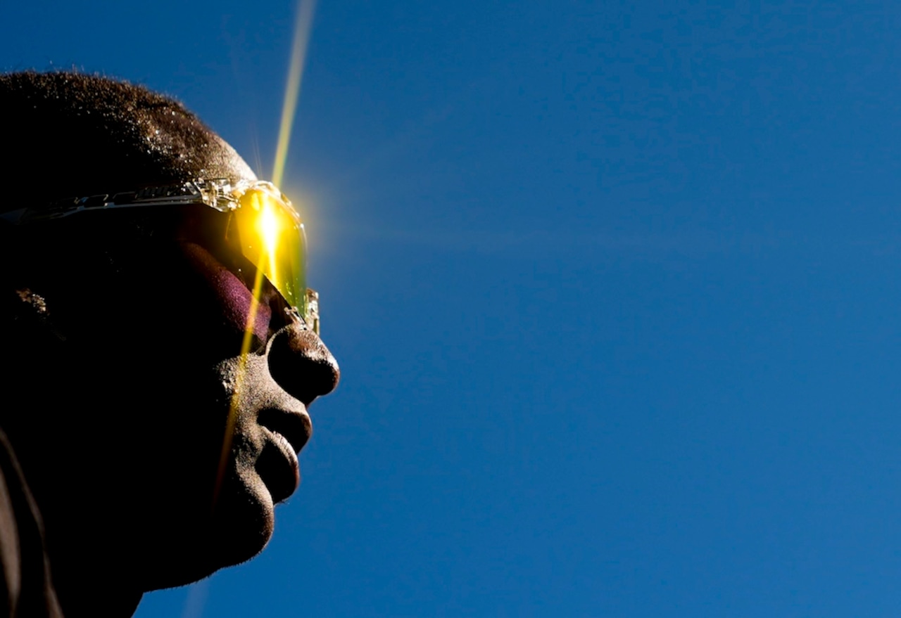 Yankees add some right-handed power on heels of Cody Bellinger return