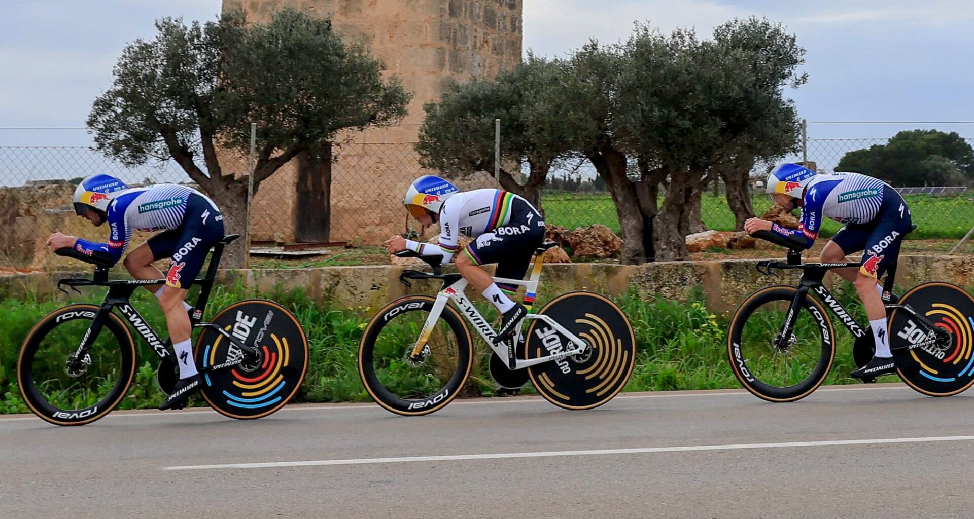 Aero goodies galore at the Majorca team time trial