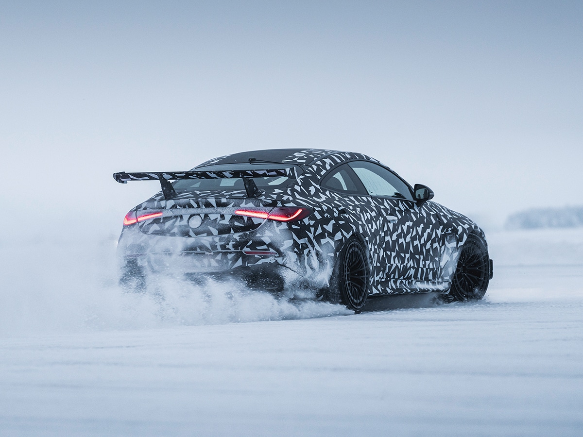Mercedes amg cle hammer drift in snow rear