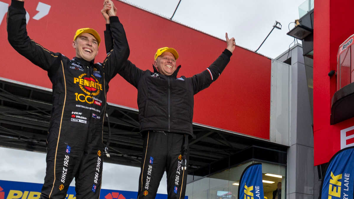 How Tander’s Bathurst win locks him up with Lowndes