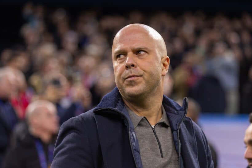 MARSEILLE, FRANCE - Wednesday, January 21, 2026: Liverpool's head coach Arne Slot before the UEFA Champions League match between Olympique de Marseille and Liverpool FC at the Stade Vélodrome. (Photo by David Rawcliffe/Propaganda)
