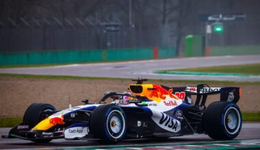 Racing Bulls suffer debut woe as Audi launch and McLaren reveal major new deal - RacingNews365 Review - racingnews365.com