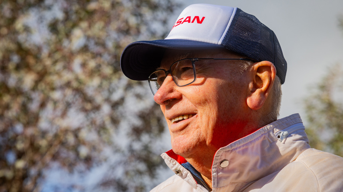 Kiwi racing legend Richards awarded Australia Day honour