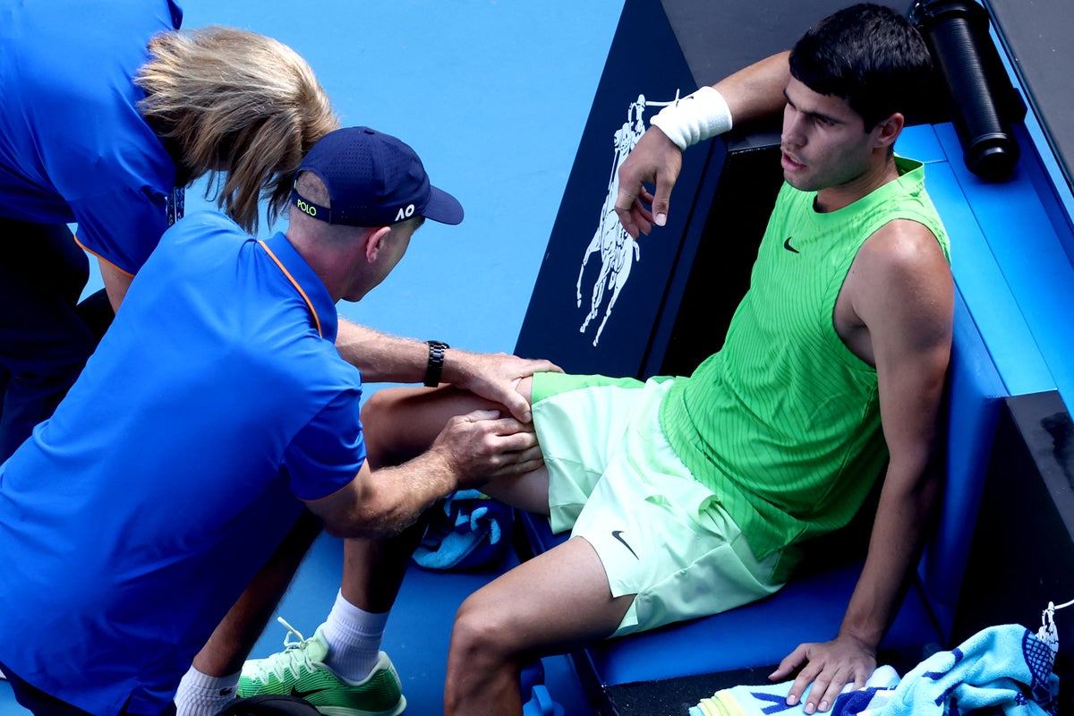 Carlos Alcaraz v Alexander Zverev live: Australian Open latest score updates from semi-finals before Novak Djokovic v Jannik Sinner