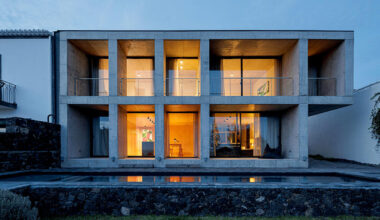 SO arquitetos' coastal portuguese home is a grid of framed views