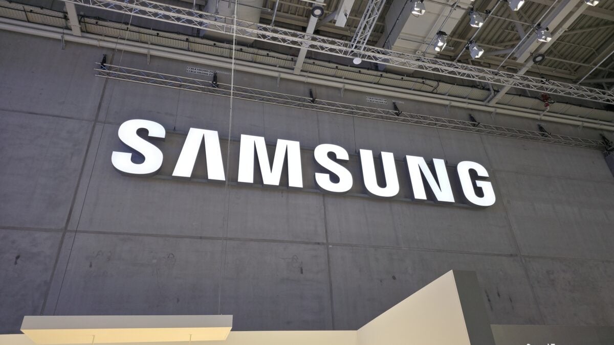 Samsung chief buys Labubu in Beijing, goes viral on Chinese internet