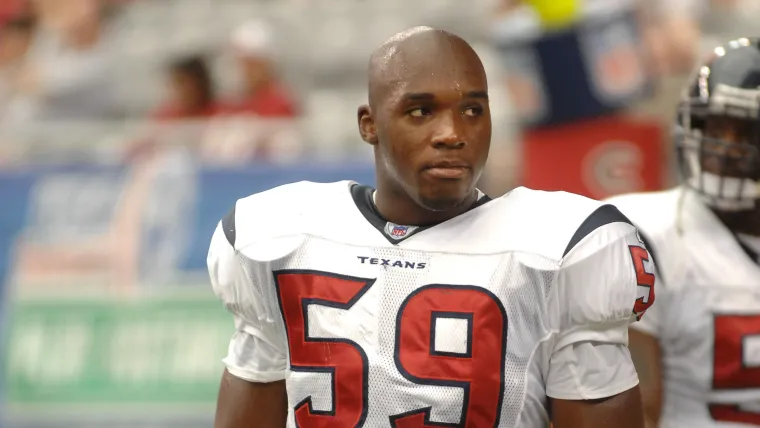 Revisiting DeMeco Ryans' playing career in NFL: What to know about Texans coach's time with Houston image