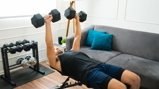 Expert-suggested equipment for easy home workouts(Adobe stock )