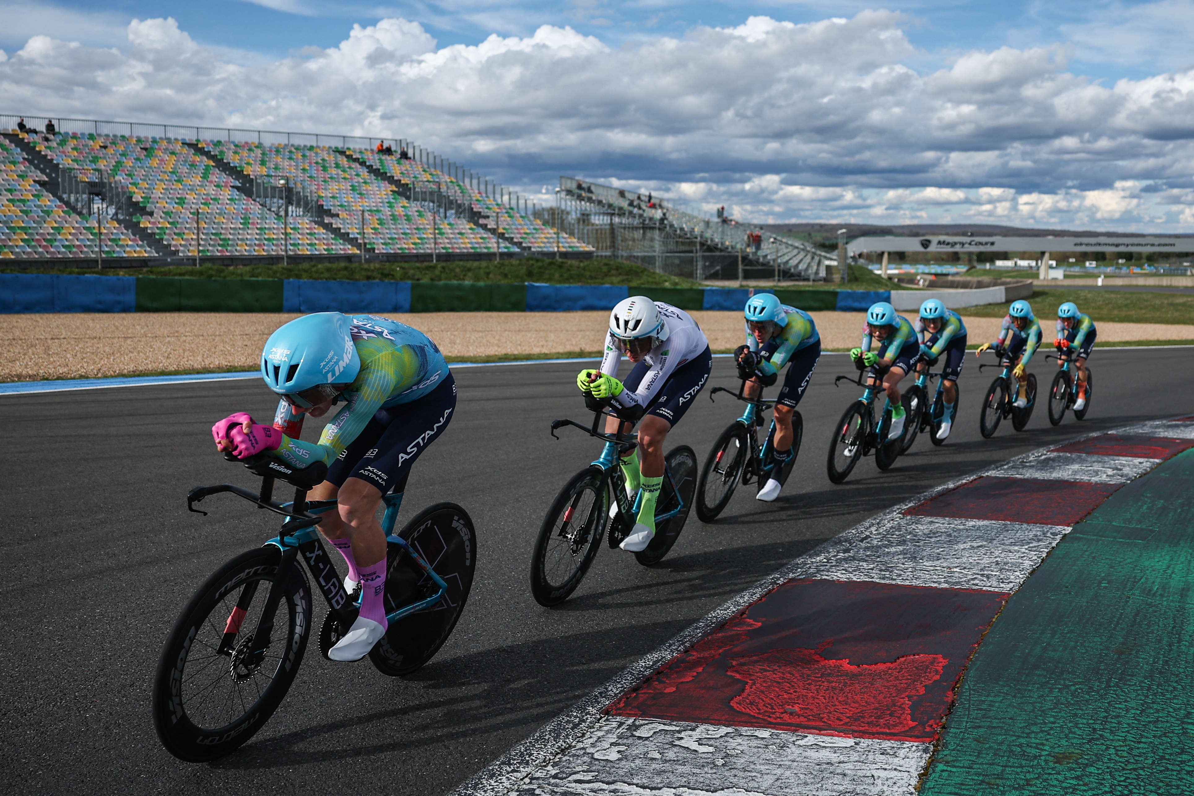 XDS Astana Team's riders cycle during the 3rd stage of the Paris-Nice cycling race, a 28,4 km team time trial between Nevers Magny-Cours Circuit and Nevers, on March 11, 2025. (Photo by Anne-Christine POUJOULAT / AFP)