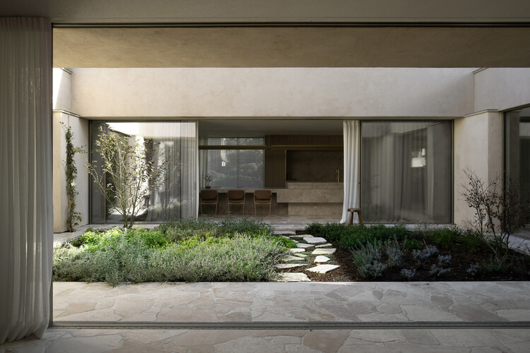 Residence AV / YAMA architects - Image 1 of 30