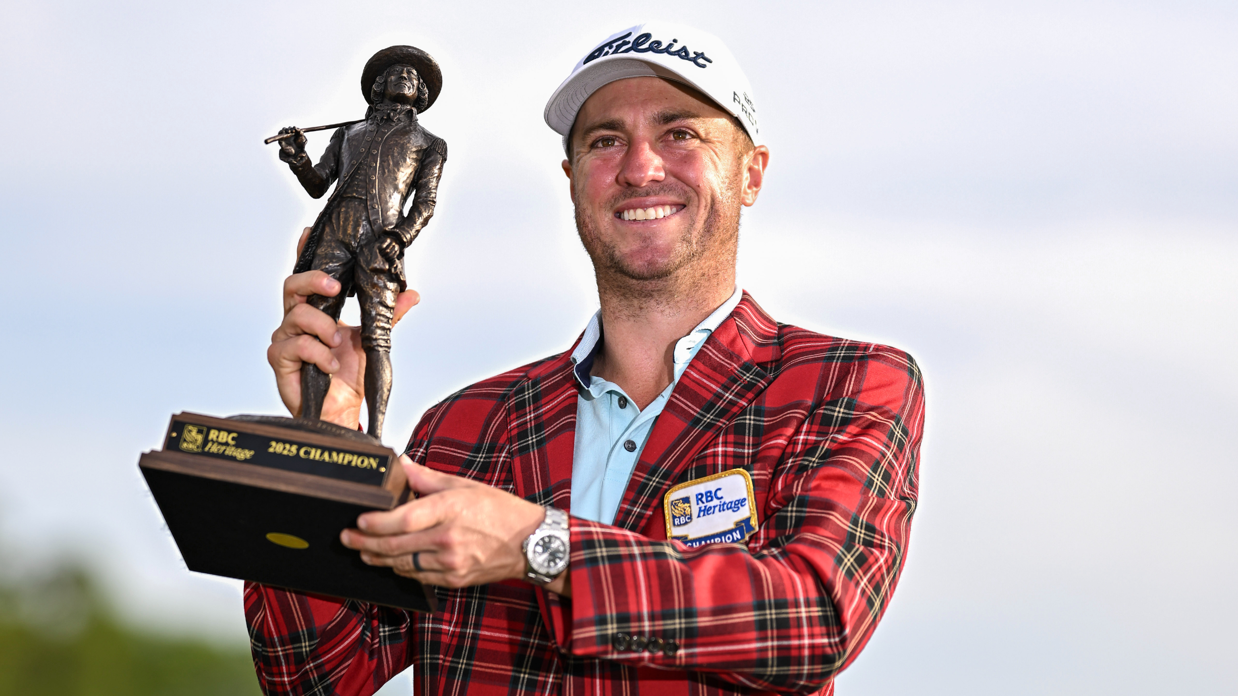 Justin Thomas with the RBC Heritage trophy
