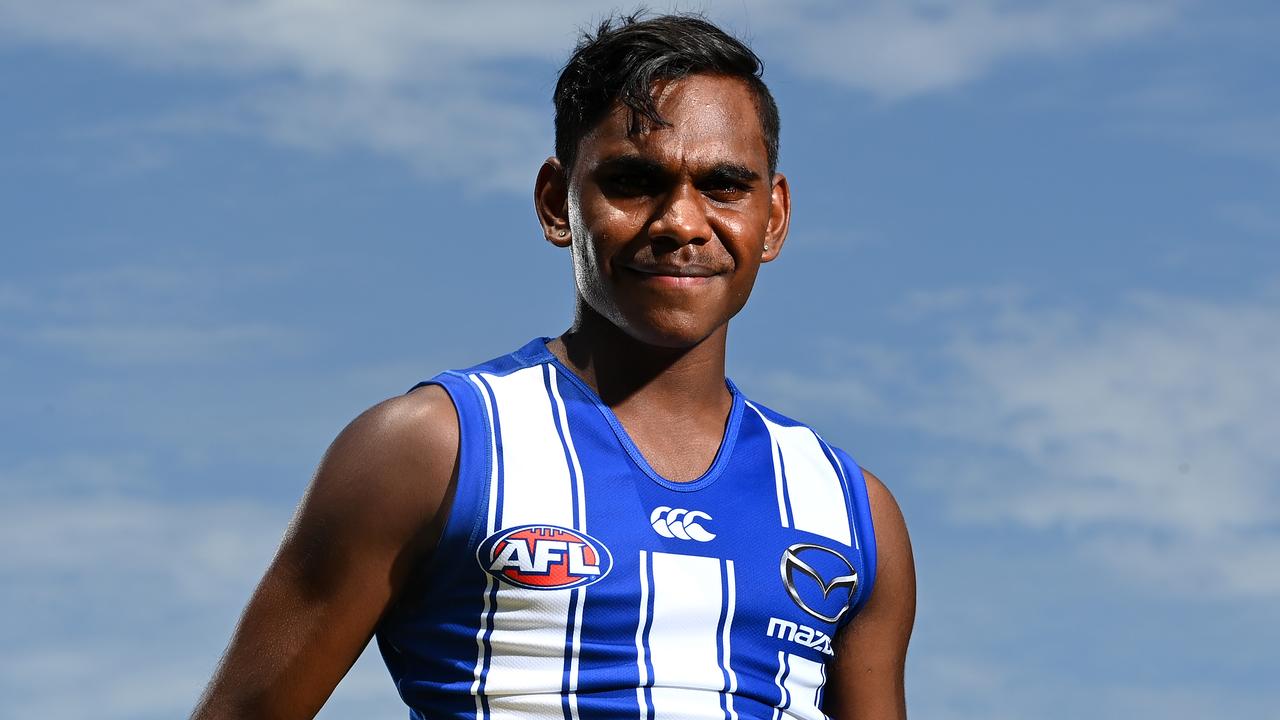 Phoenix Spicer passes away at age 23, North Melbourne Kangaroos player, club statement, latest news