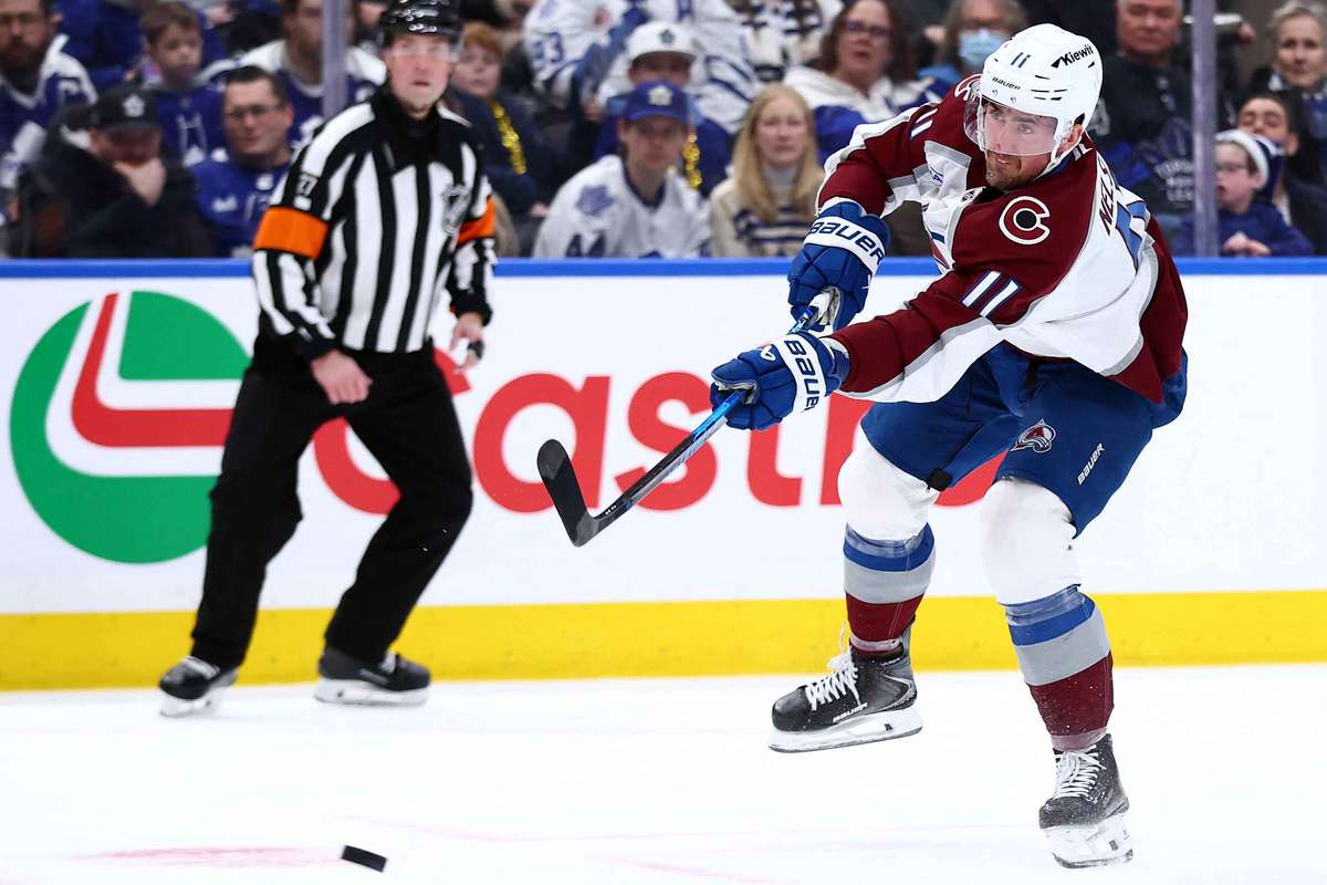 NHL roundup: Brock Nelson scores hat trick in Avs defeat Maple Leafs