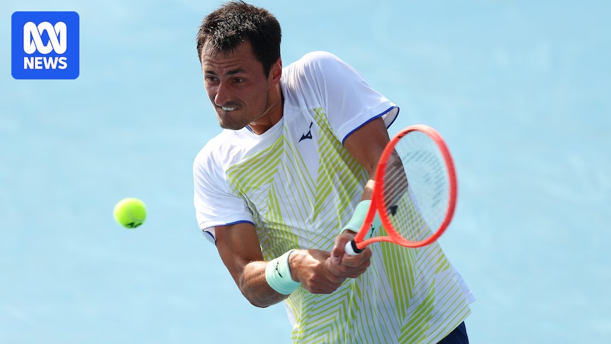 Australian Open qualifying: Bernard Tomic cruises through first round against Hugo Dellier