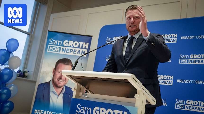 Victorian Liberal Party deputy leader Sam Groth announces he will exit politics at next election