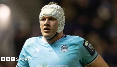 Gregor Hiddleston in action for Glasgow Warriors