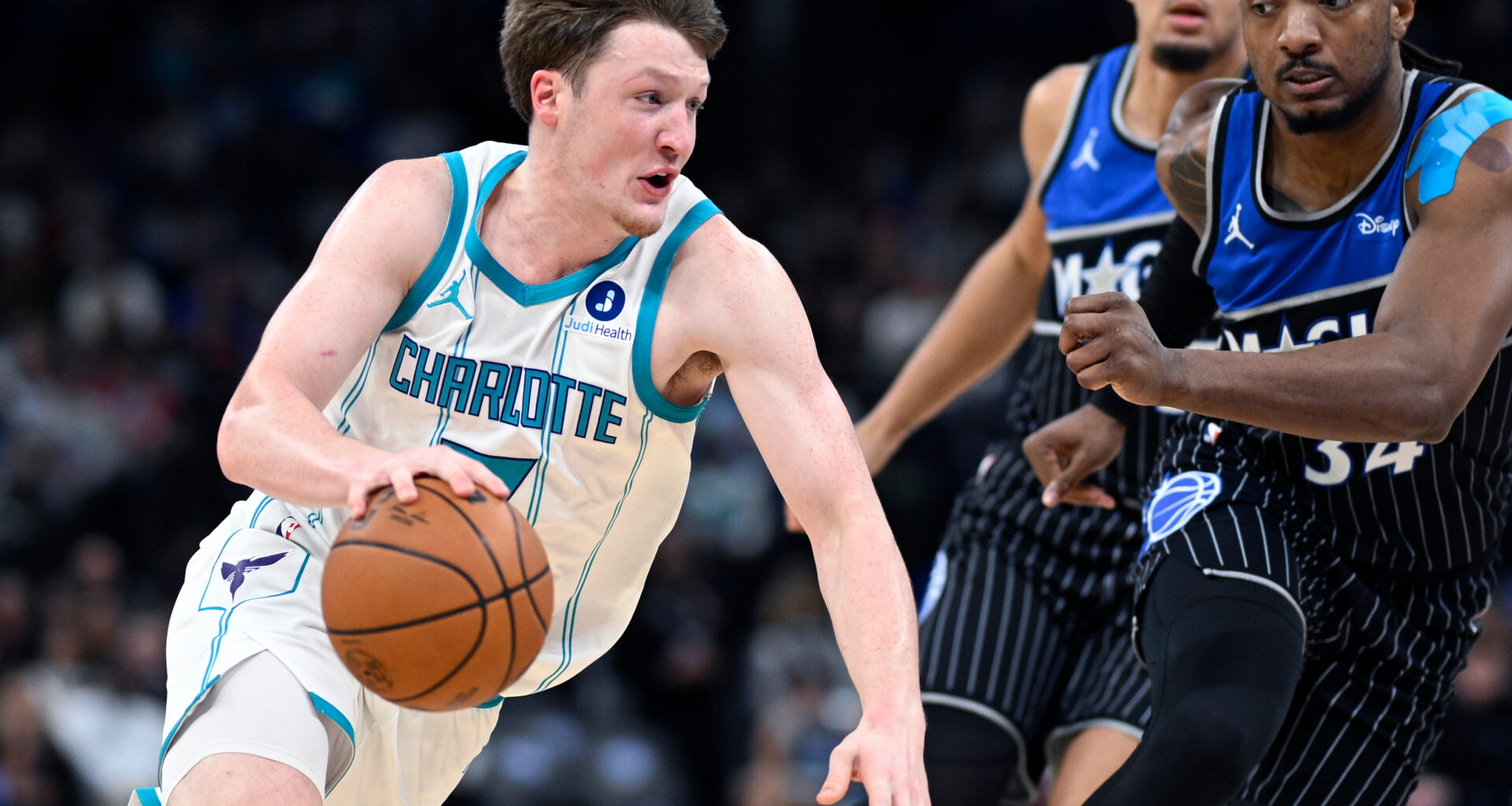 Ball back in starting lineup, helps spark fast start as the Hornets beat Magic 124-97