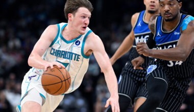 Ball back in starting lineup, helps spark fast start as the Hornets beat Magic 124-97