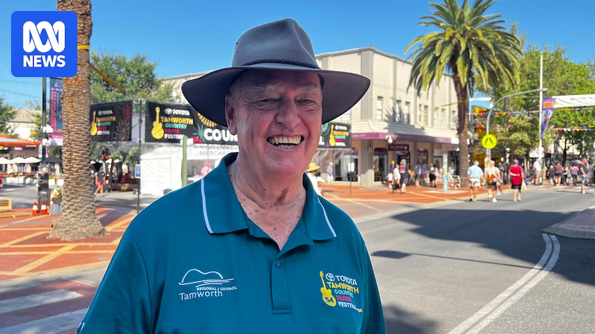 Final bow for Tamworth Country Music Festival coordinator Barry Harley