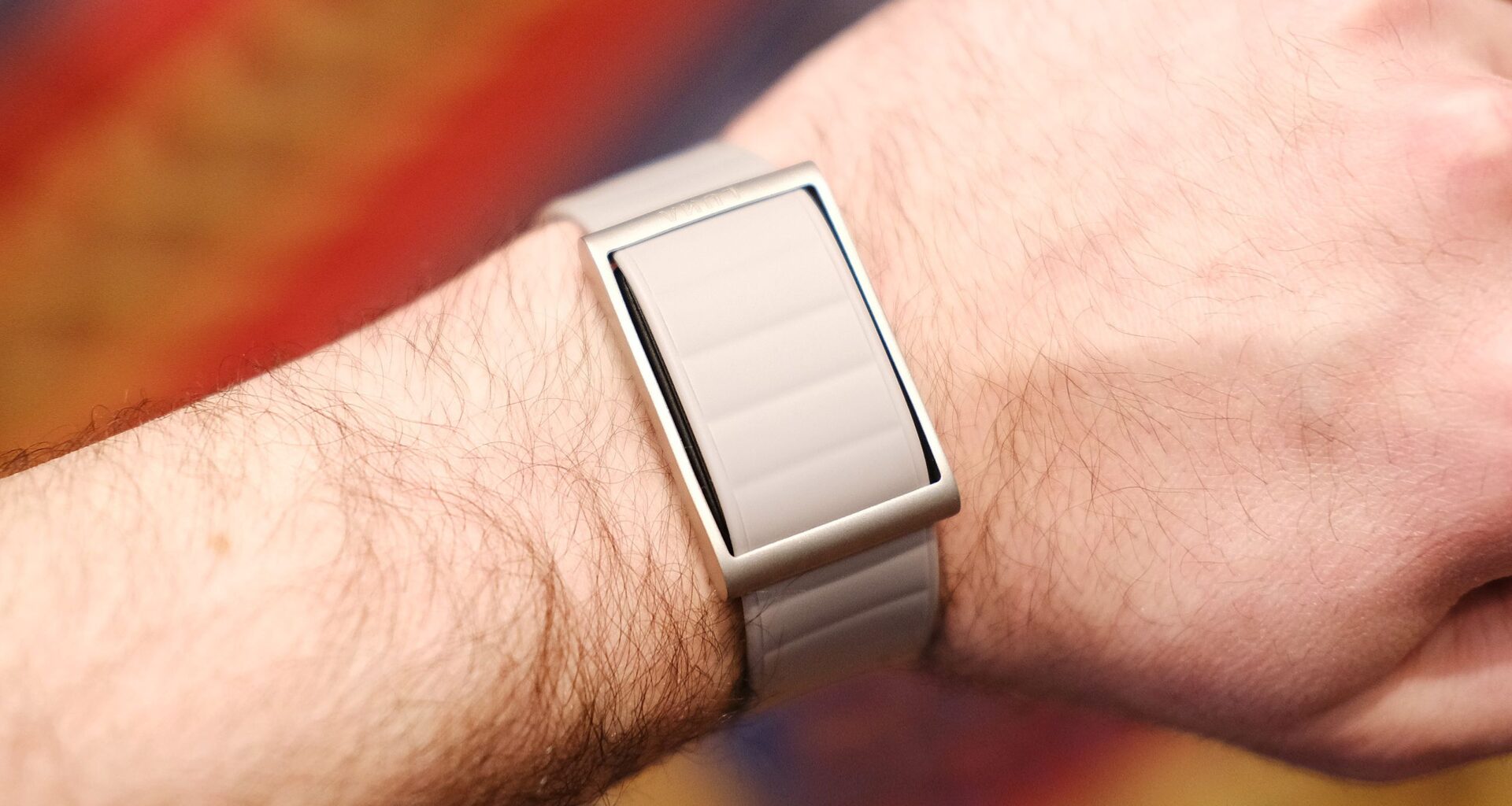 I just went hands-on with the Luna Band fitness tracker — and it beats the Whoop 5.0 in 3 big ways