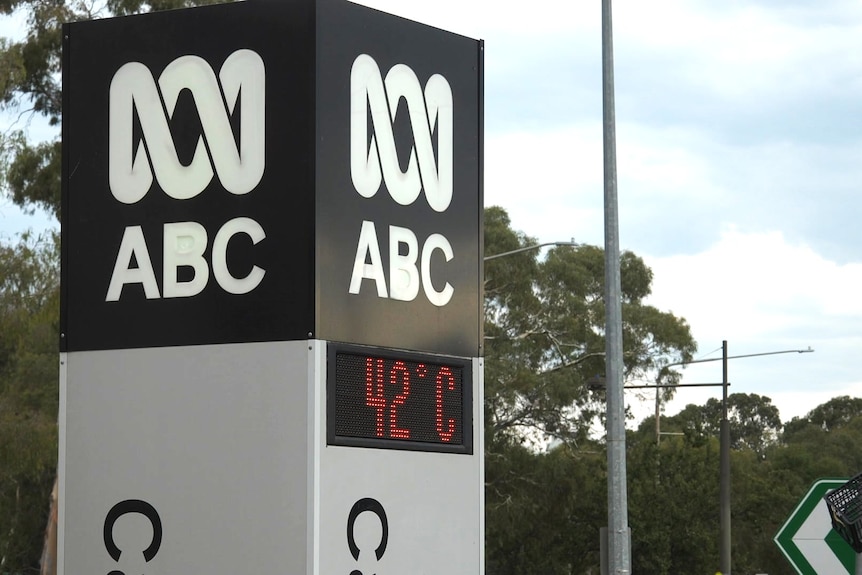 A temperature guage on the outside of the ABC building in Canberra