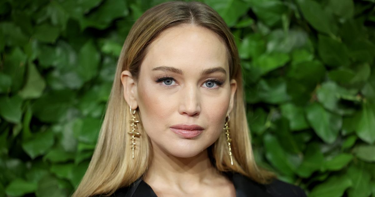 Jennifer Lawrence Still Identifies As a Stay-at-Home Mom