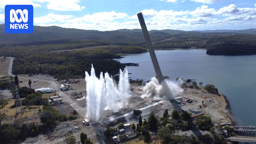 Explosives used to demolish Bell Bay power station smokestack