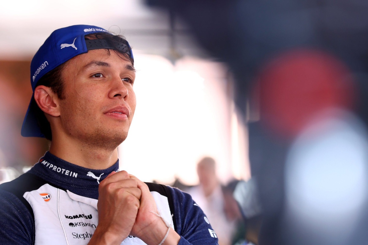 Alex Albon speaks out as Williams skips private F1 testing in Barcelona