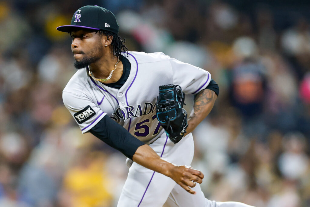 Rockies Trade Angel Chivilli To Yankees